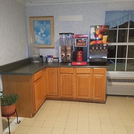 Americas Best Value Inn-Winnsboro Экстерьер фото