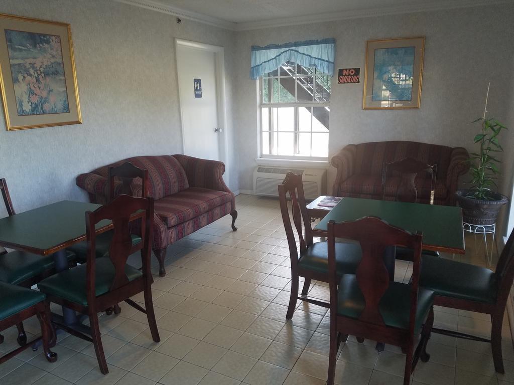 Americas Best Value Inn-Winnsboro Экстерьер фото
