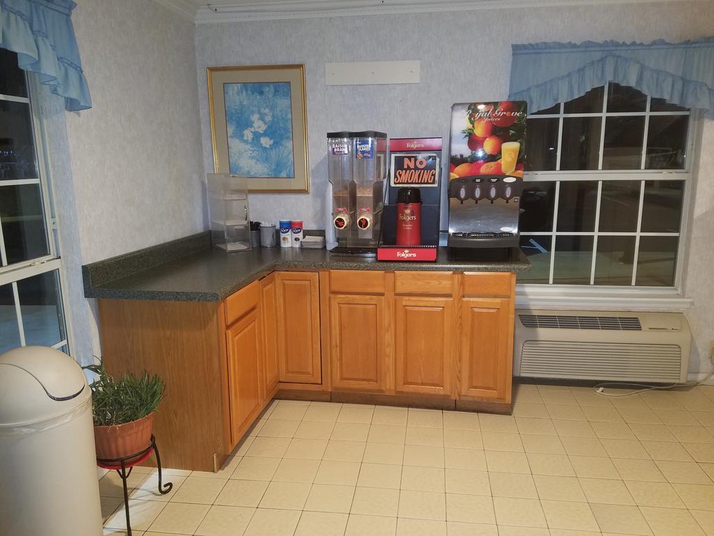 Americas Best Value Inn-Winnsboro Экстерьер фото